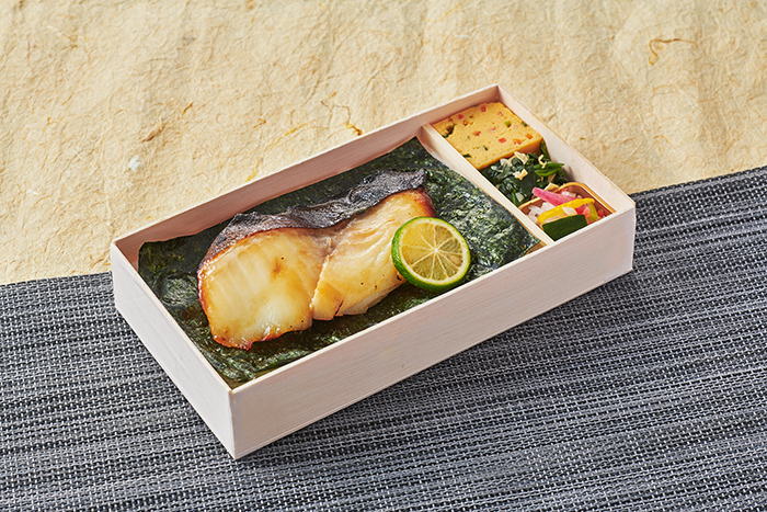 NORIの海苔弁〈銀だら西京焼〉【24】